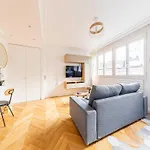 Cozy Apartment-1Br 4P- Trocadero Eiffel Tower